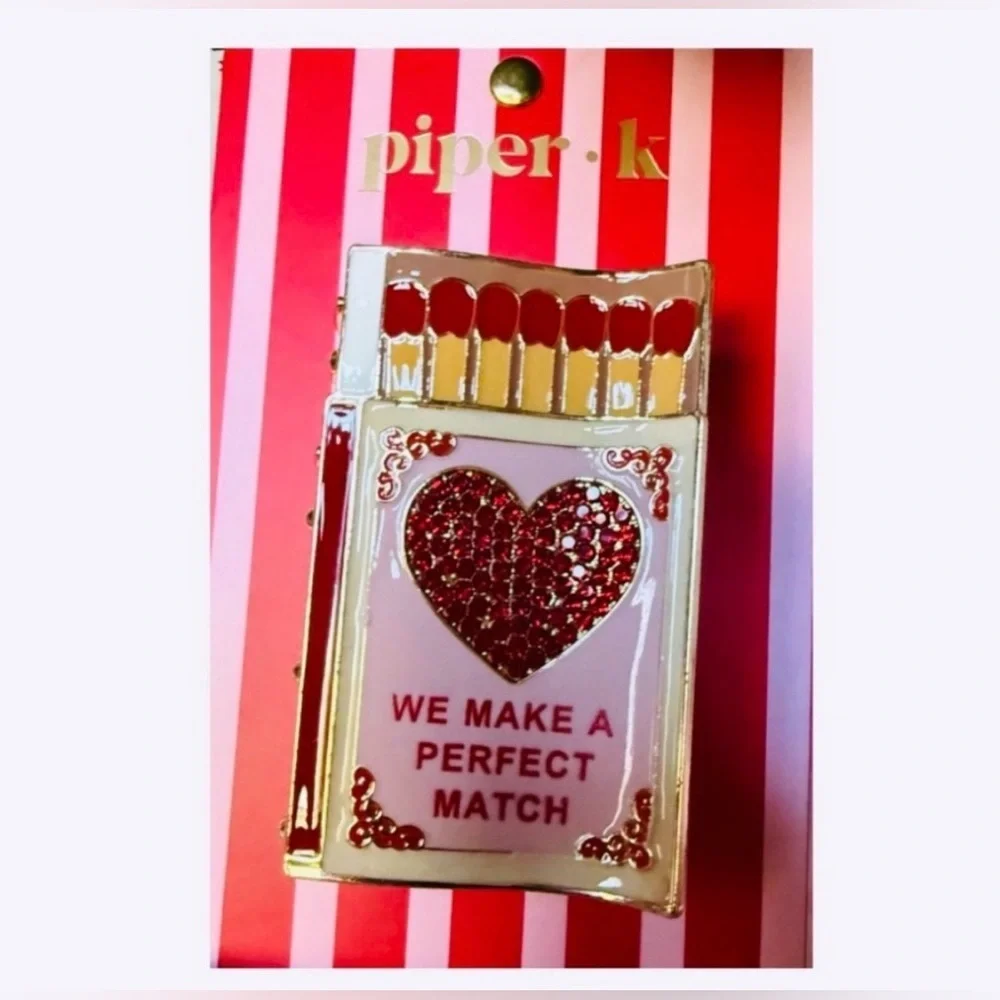 NWT Piper K Valentine Claw Clip “We Make a Perfect Match”